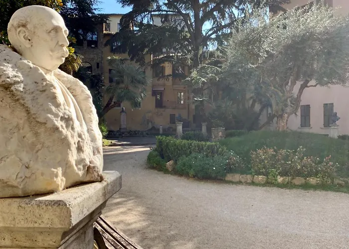 בית הארחה Atelier Arringo 4*